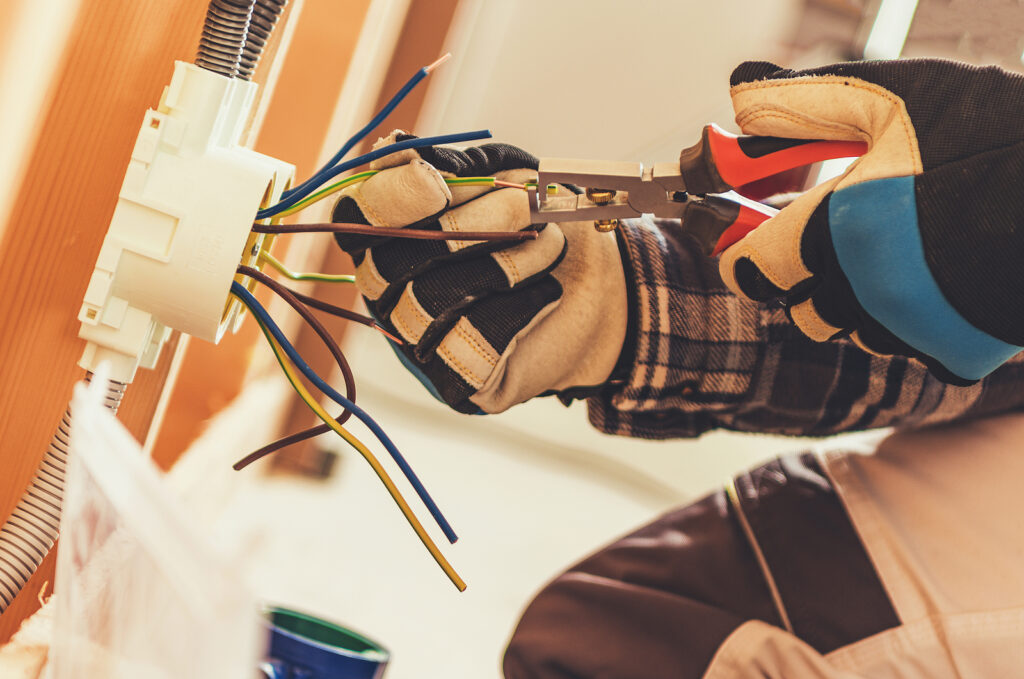 Residential and Commercial Electricians in Fairland, MD